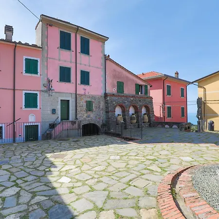 Holiday home Charming Typical House Con Box Monte Marcello